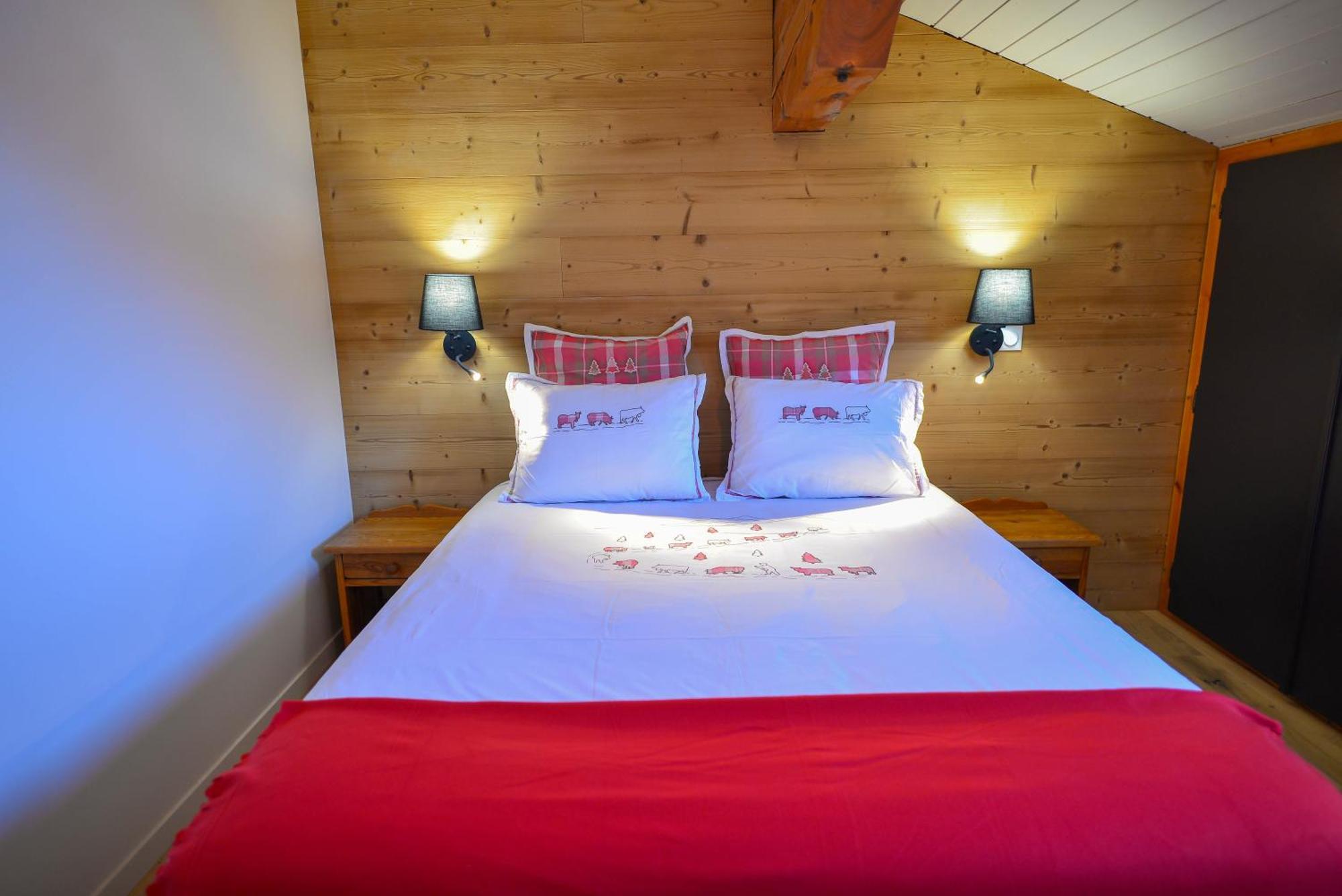 Hotel-Spa Le Morillon Charme & Caractere ภายนอก รูปภาพ